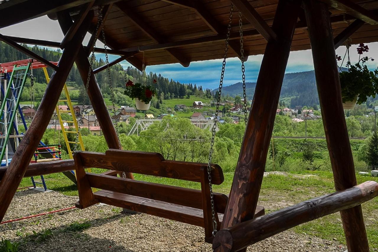 Chalet-tiara *