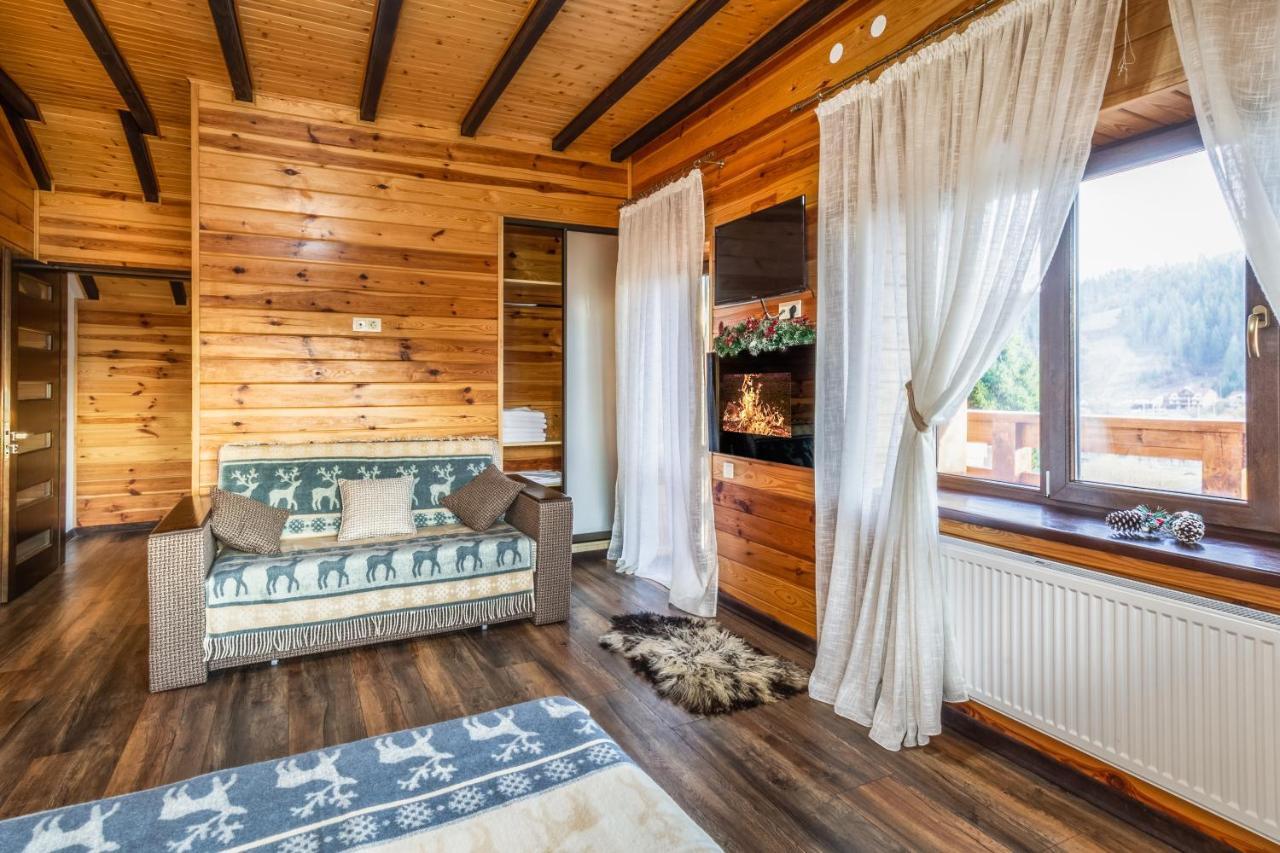 Chalet-tiara